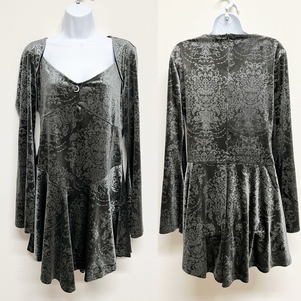 Killstar Grey Baroque Goth Velvet High Low Bell Sleeve Sorcerous Dress Size XL